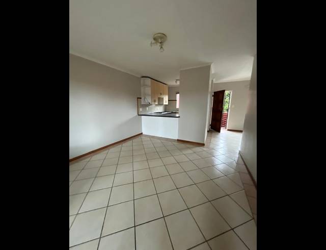 2 BEDROOM APARTMENT FOR SALE IN MORELETAPARK